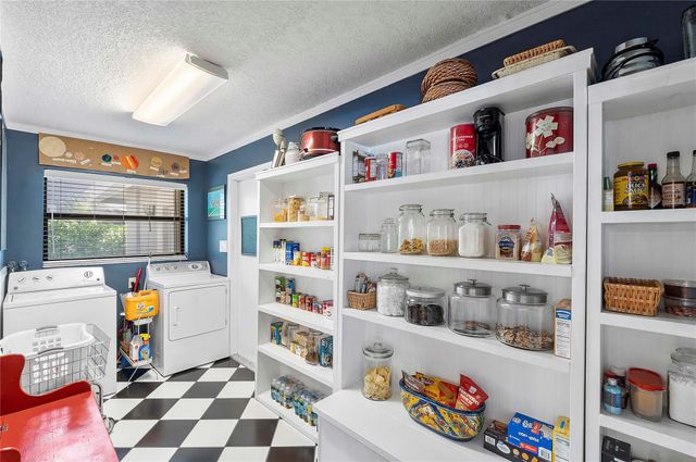 1963 Hartford Way, Coral Springs, FL 33071