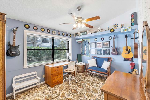 1963 Hartford Way, Coral Springs, FL 33071