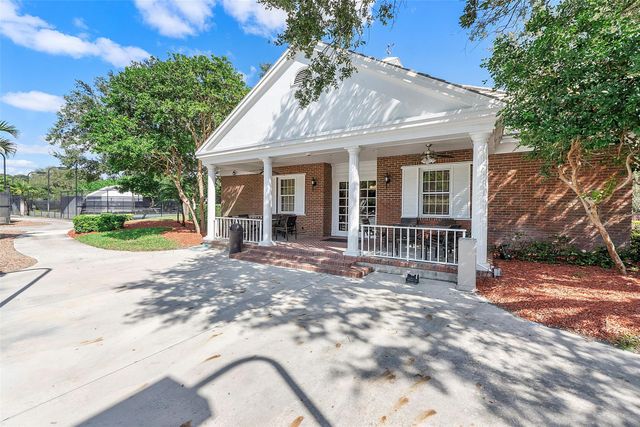 1963 Hartford Way, Coral Springs, FL 33071