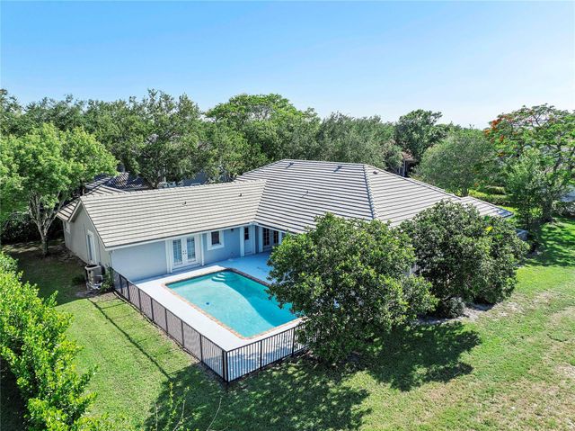 1963 Hartford Way, Coral Springs, FL 33071