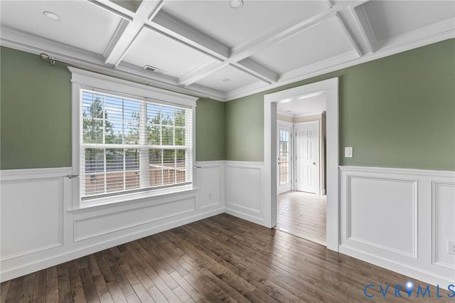 3250 Holland Dr, Petersburg, VA 23805