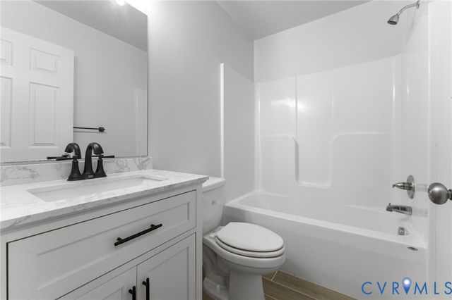 3250 Holland Dr, Petersburg, VA 23805