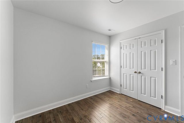 3250 Holland Dr, Petersburg, VA 23805