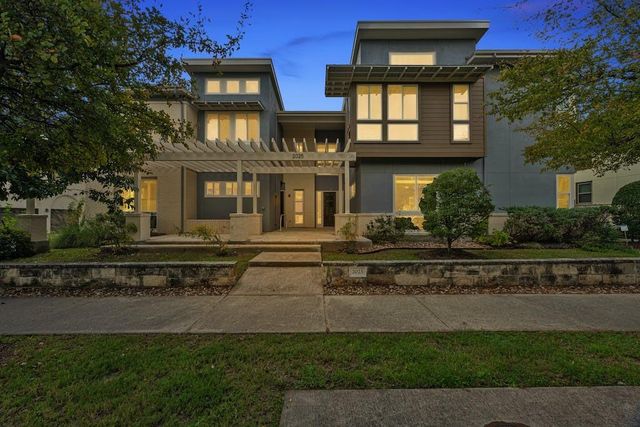 2025 Simond Ave D, Austin, TX 78723