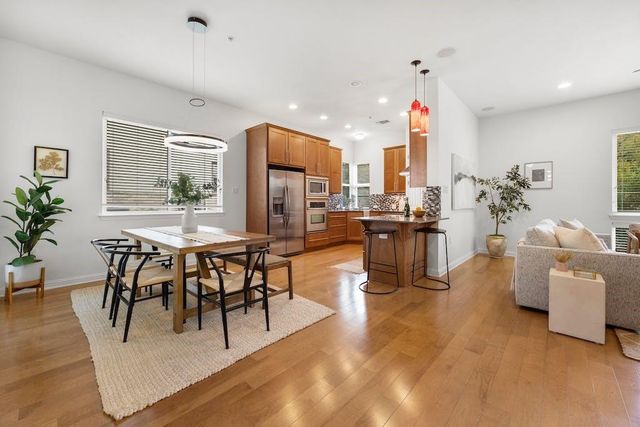 2025 Simond Ave D, Austin, TX 78723