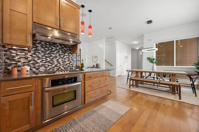 2025 Simond Ave D, Austin, TX 78723