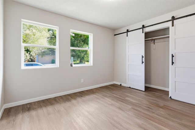 4767 Beechaven St, Houston, TX 77053