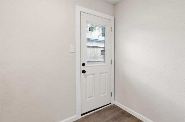4767 Beechaven St, Houston, TX 77053