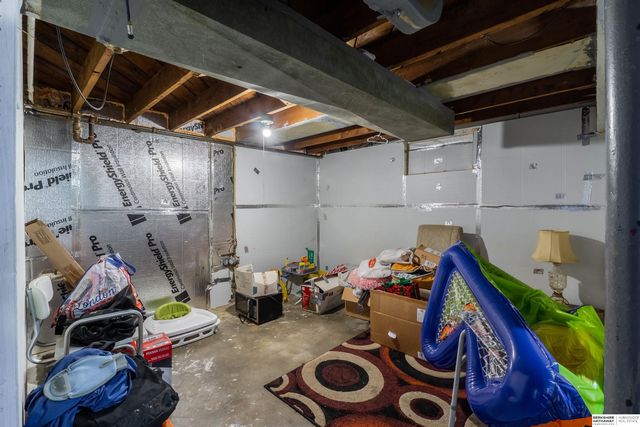 3936 N 40th Street, Omaha, NE 68111