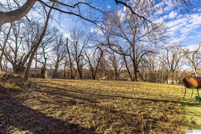 3936 N 40th Street, Omaha, NE 68111