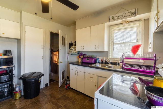 3936 N 40th Street, Omaha, NE 68111