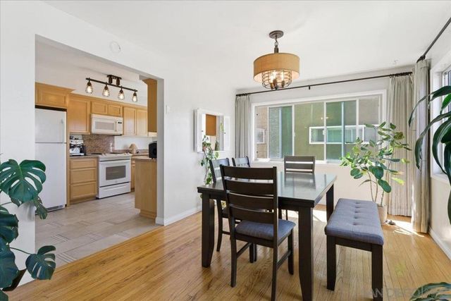 5367 La Jolla Unit 52, La Jolla, CA 92037
