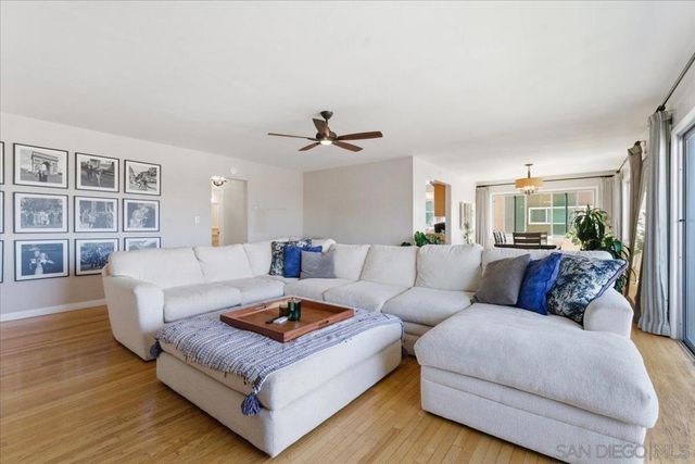 5367 La Jolla Unit 52, La Jolla, CA 92037