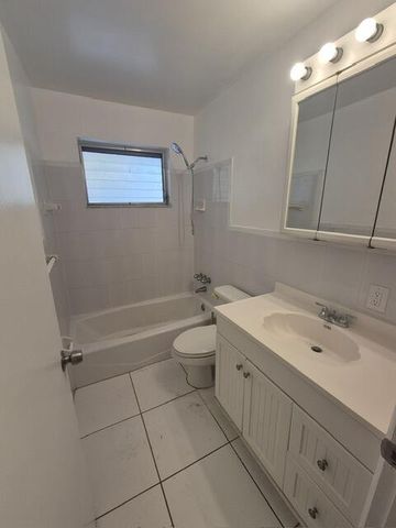 3610 Taylor Street 3, Hollywood, FL 33021