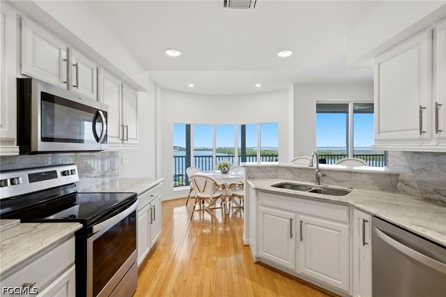 4141 Bay Beach LN 463, Fort Myers Beach, FL 33931
