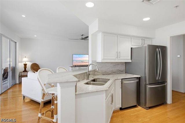 4141 Bay Beach LN 463, Fort Myers Beach, FL 33931
