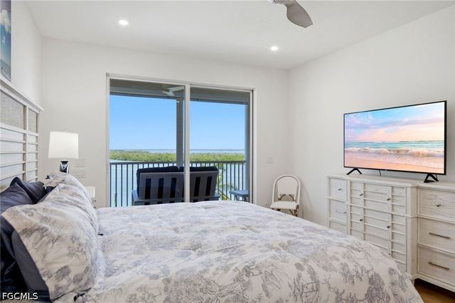 4141 Bay Beach LN 463, Fort Myers Beach, FL 33931
