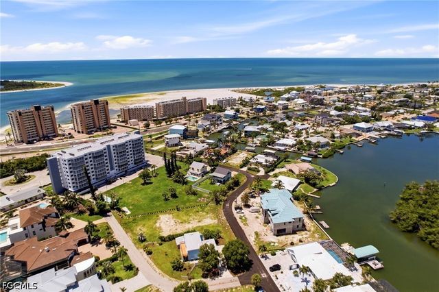 4141 Bay Beach LN 463, Fort Myers Beach, FL 33931