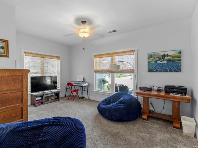 1115 Helen Court, Boonville, IN 47601