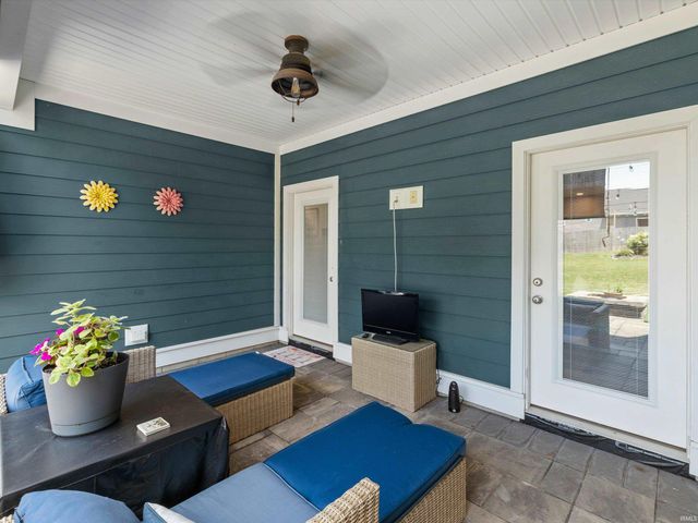 1115 Helen Court, Boonville, IN 47601