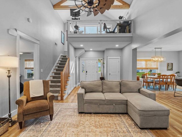 1115 Helen Court, Boonville, IN 47601