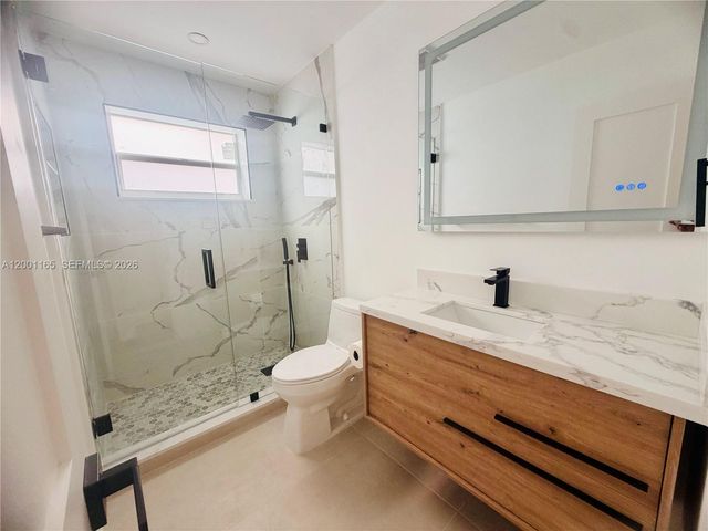 9051 SW 200th St, Cutler Bay, FL 33157