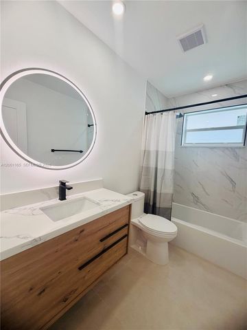 9051 SW 200th St, Cutler Bay, FL 33157