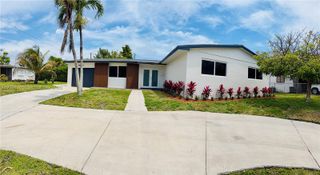 9051 SW 200th St, Cutler Bay, FL 33157