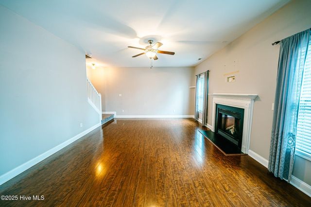 136 Old Millstone Landing Lane, Sneads Ferry, NC 28460