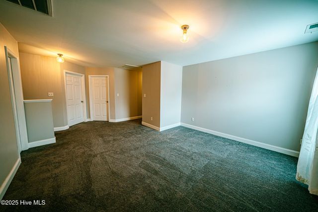 136 Old Millstone Landing Lane, Sneads Ferry, NC 28460