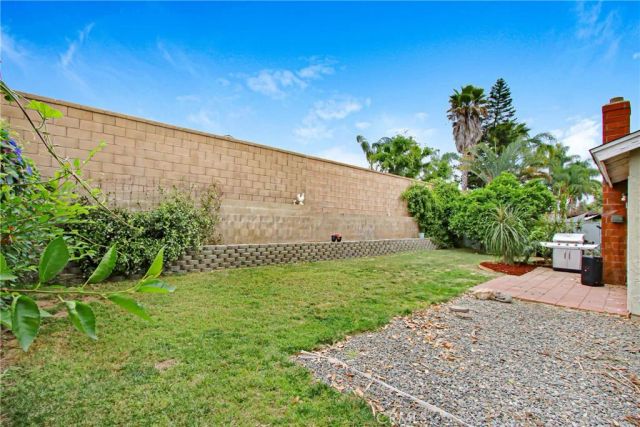 1535 E Hazeltine, Ontario, CA 91761