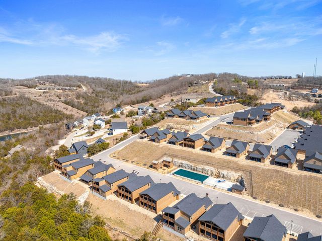 320 Indian Summer Lane, Branson, MO 65616