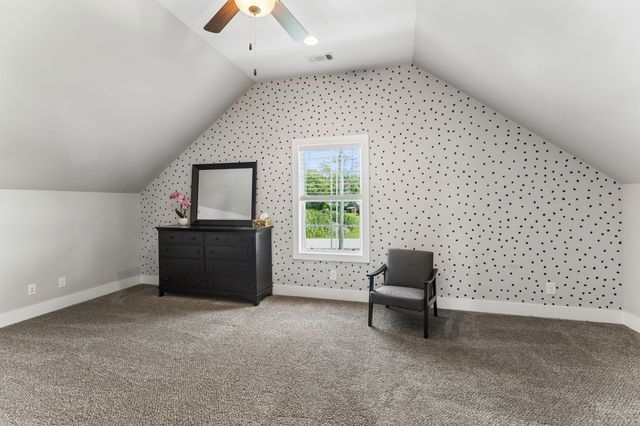 2044 Trout Trl, Murfreesboro, TN 37129