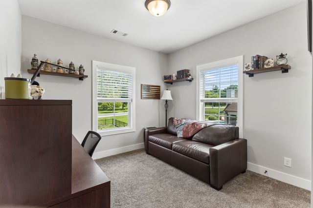 2044 Trout Trl, Murfreesboro, TN 37129