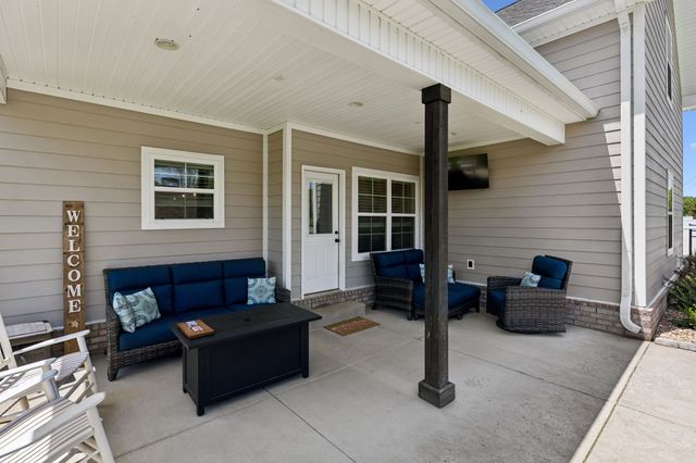 2044 Trout Trl, Murfreesboro, TN 37129