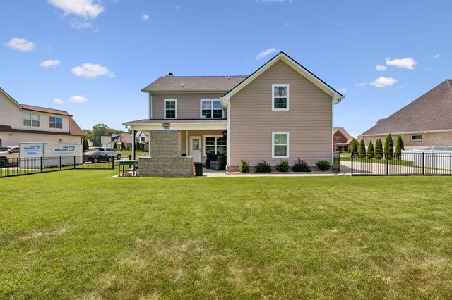 2044 Trout Trl, Murfreesboro, TN 37129