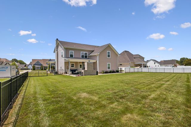 2044 Trout Trl, Murfreesboro, TN 37129