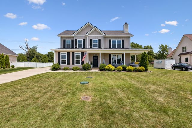 2044 Trout Trl, Murfreesboro, TN 37129