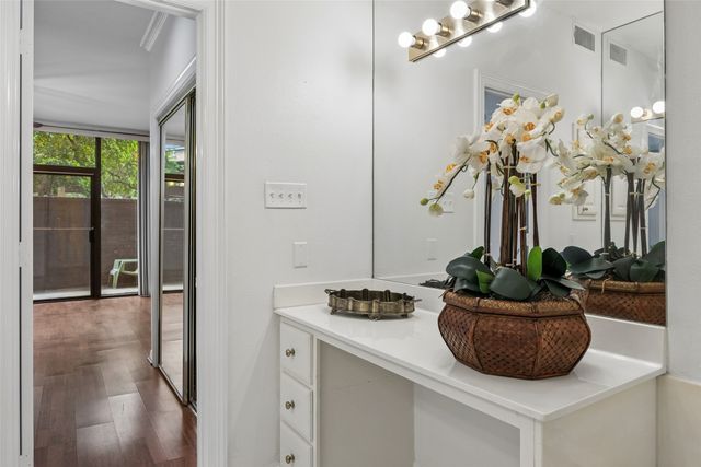 5200 Keller Springs Road 110, Dallas, TX 75248