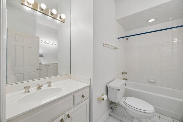 5200 Keller Springs Road 110, Dallas, TX 75248