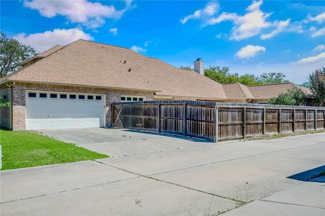 5917 Harvest Hill, Corpus Christi, TX 78414