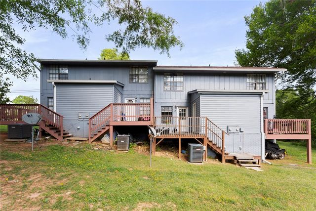 515 N Walnut Street B, Seneca, SC 29678