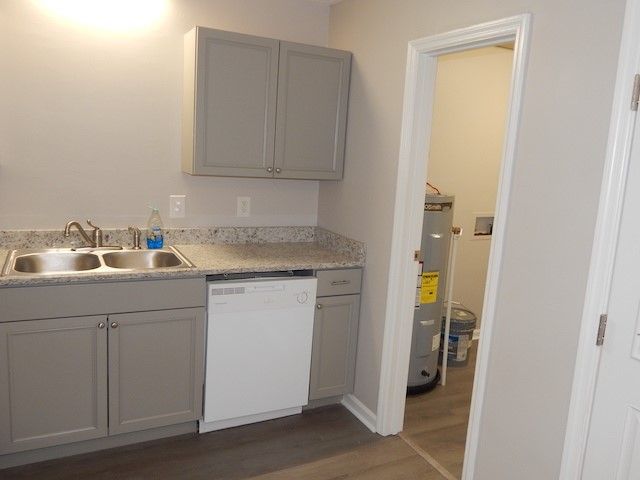 515 N Walnut Street B, Seneca, SC 29678