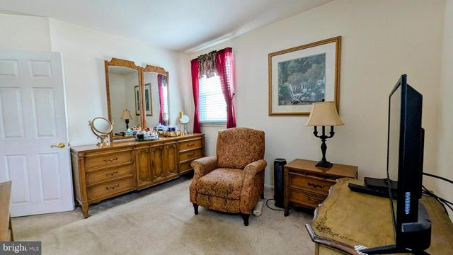 125 WILLOW WAY, Folsom, PA 19033