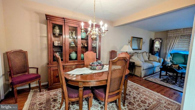 125 WILLOW WAY, Folsom, PA 19033