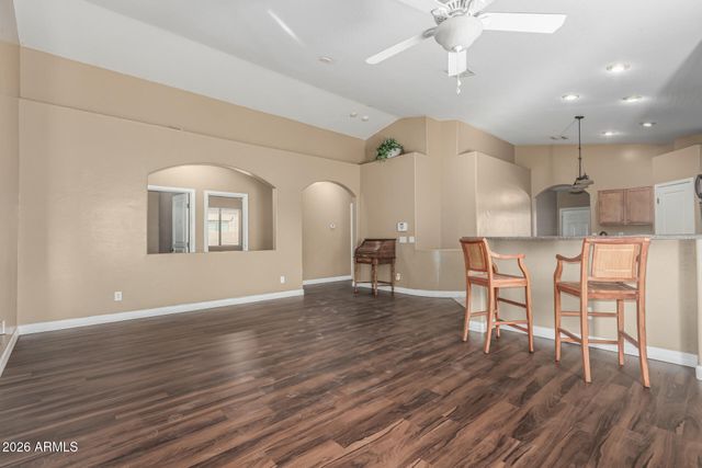 2513 W NOVAK Way, Phoenix, AZ 85041