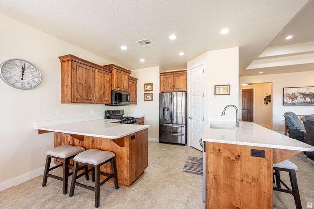 687 N MILLCREEK SPRINGS DR, Washington, UT 84780