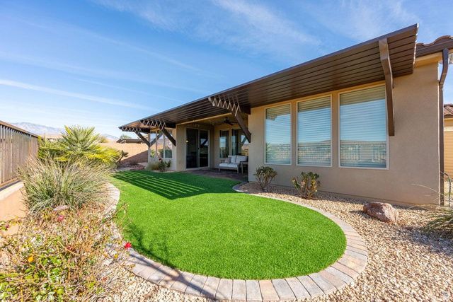 687 N MILLCREEK SPRINGS DR, Washington, UT 84780