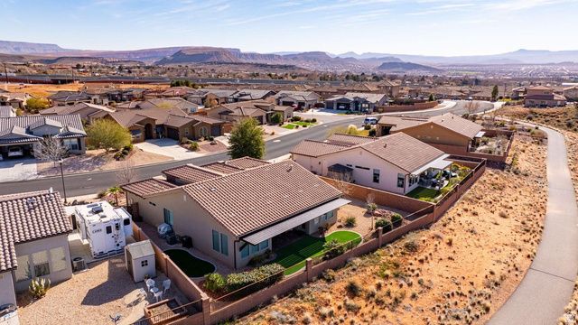 687 N MILLCREEK SPRINGS DR, Washington, UT 84780