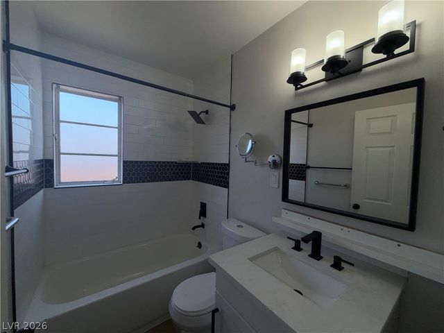1628 Thelma Lane 1628, Las Vegas, NV 89104